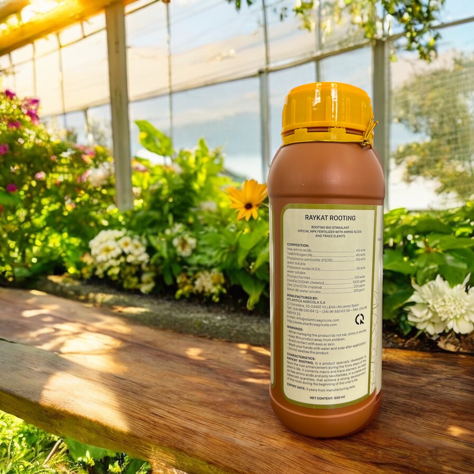 Phân bón sinh học hữu cơ Raykat Rooting - Chai 500ml